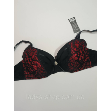 Бюстгальтер на поролоні на чашку D 90D