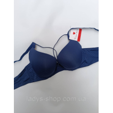 Бюстгальтер на коректорі 85В