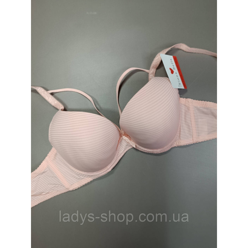 Бюстгальтер на коректорі на чашку В 85В Бюстгальтер на коректорі на чашку В 85В