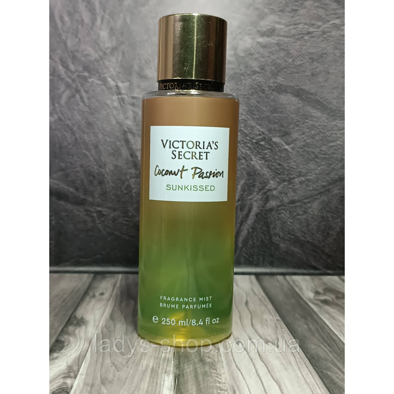 Парфумований спрей для тіла Victoria“s Secret Coconut Passion Sunkissed 250 мл