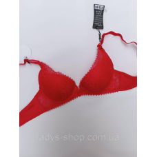 Бюстгальтер на поролоні на чашку В 80B