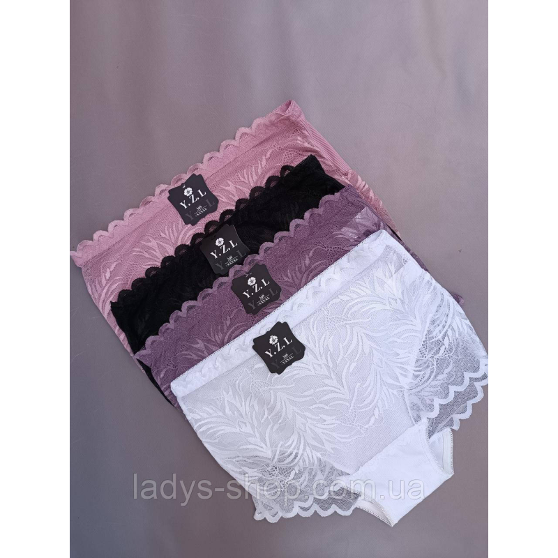 Набір жіночих мереживних трусиків на високій посадці. В наборі 4 шт. Розмір 52-54 Набір жіночих мереживних трусиків на високій посадці. В наборі 4 шт. Розмір 52-54